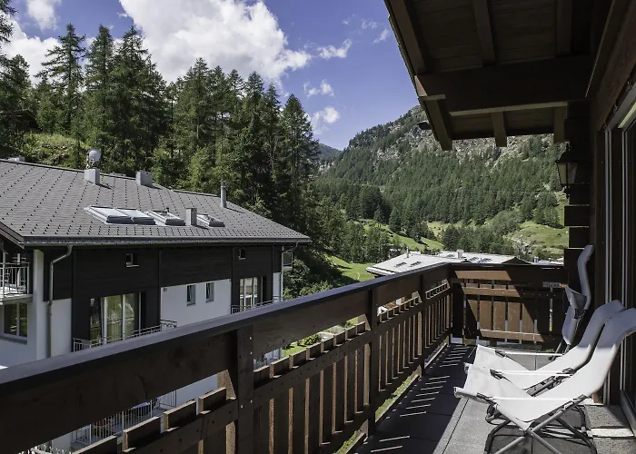 基督山小木屋旅馆 公寓 *